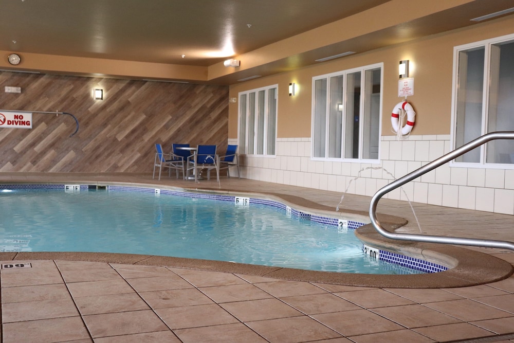 Holiday Inn Express Hotel Suites Crawfordsville 36/65