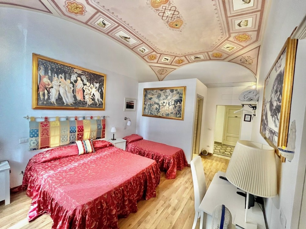 Relais La Corte Dei Cavalieri 12/50