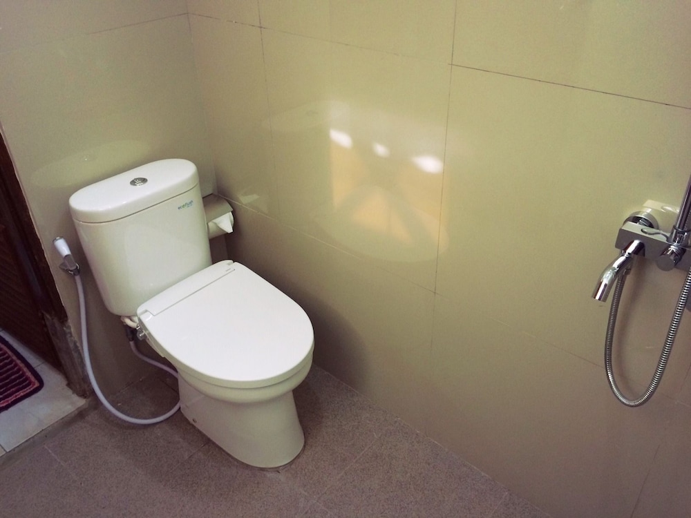 Rai House Sanur 38/40