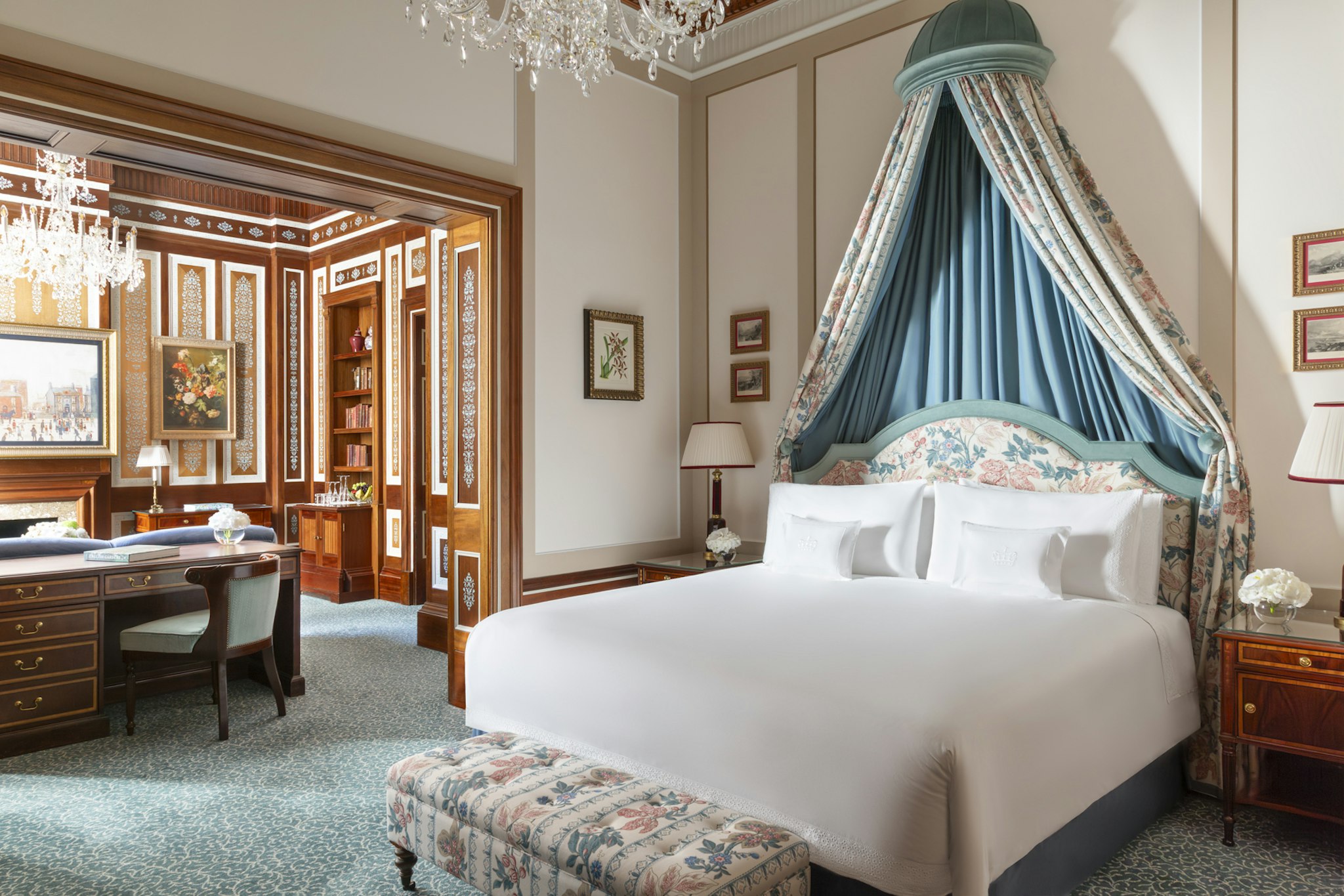 Belgravia, Suite