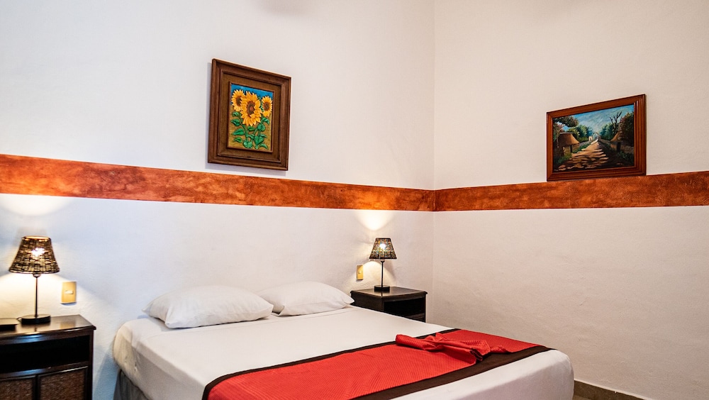 Hotel Casa de las Flores by Kavia 30/63