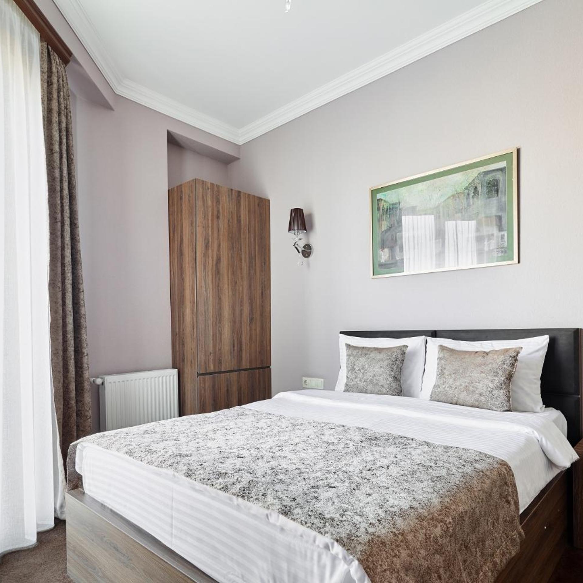 Budget, Double Bed