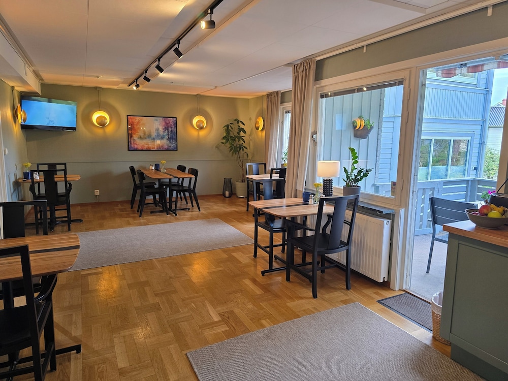 Hotell Zlafen Bed And Breakfast 30/46
