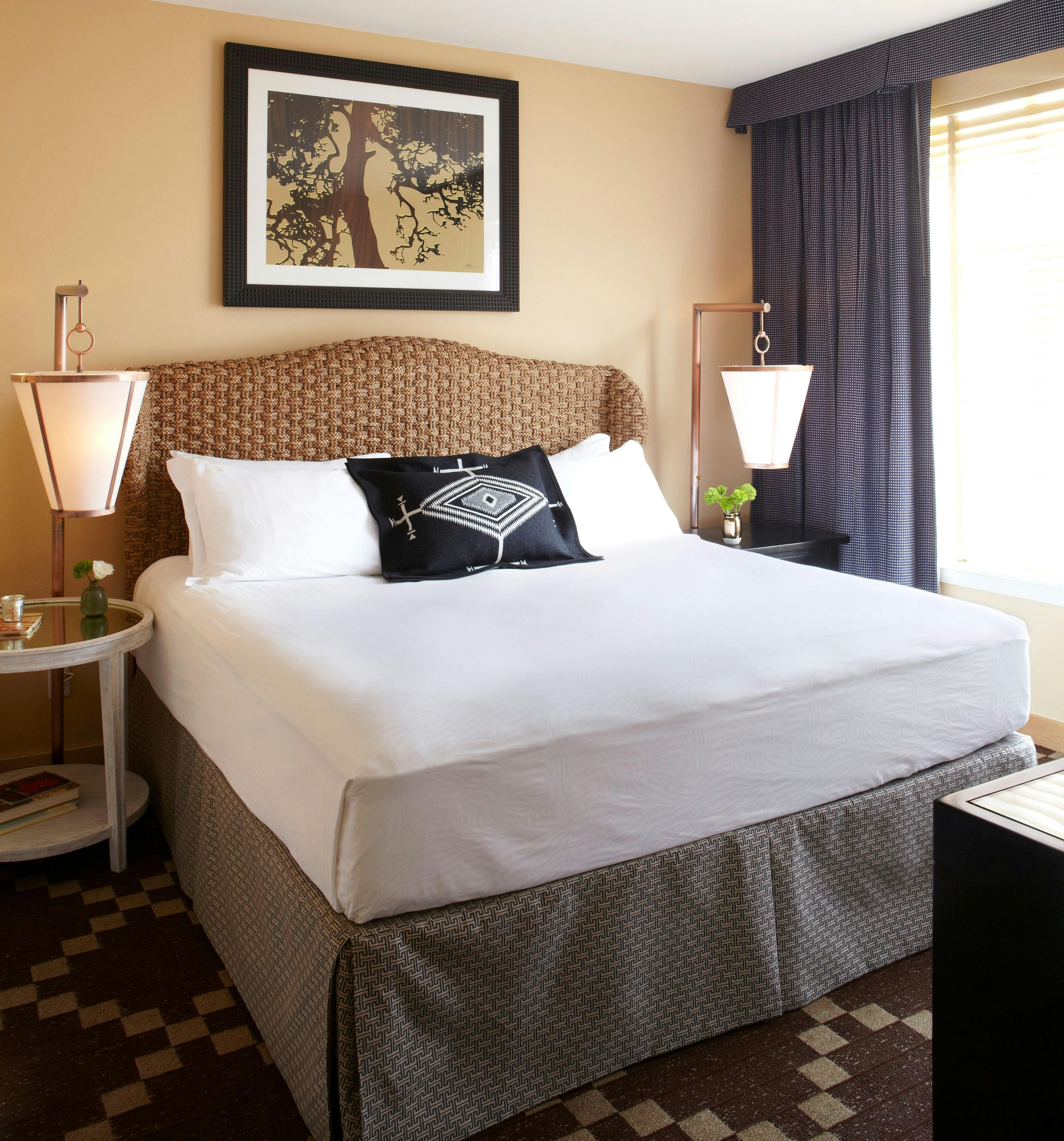RiverPlace, a Kimpton Hotel 11/80