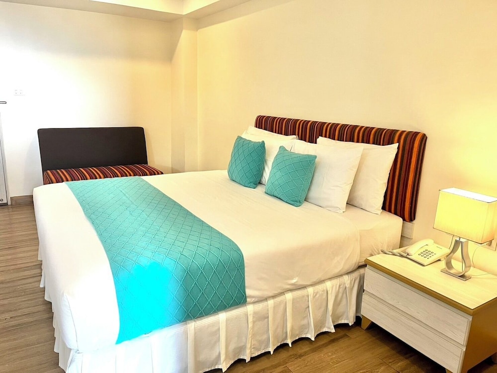 Sky Place Serviced Apartment 21/35