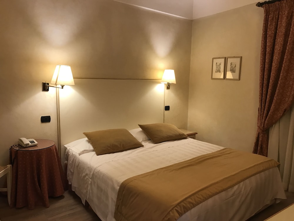 Hotel Gattapone 23/59