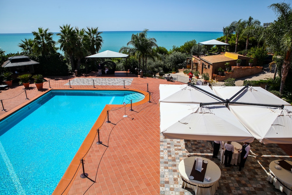 Baia Di Ulisse Wellness & Spa 44/65