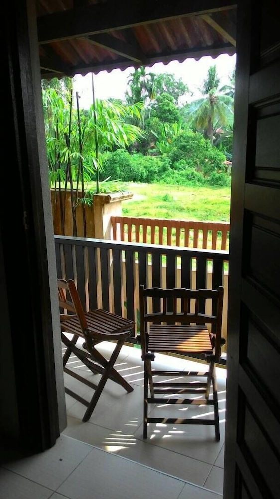 Jasmine Villa Tropical Garden 22/44