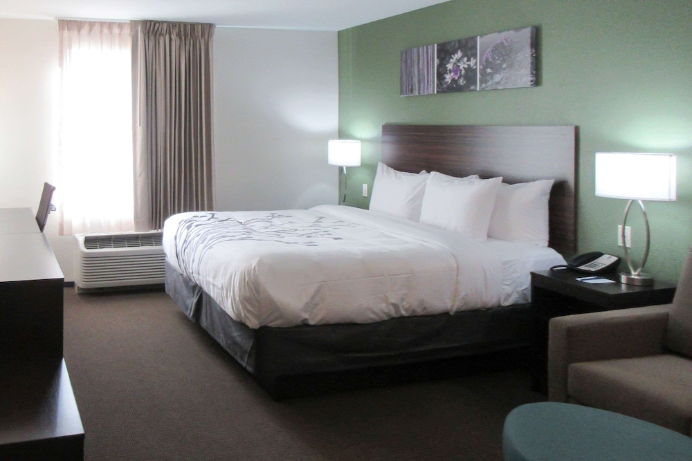 Sleep Inn & Suites Chiloquin-Crater Lake Junction 9/32