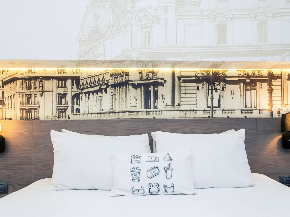 Mercure Bucharest City Center photo2