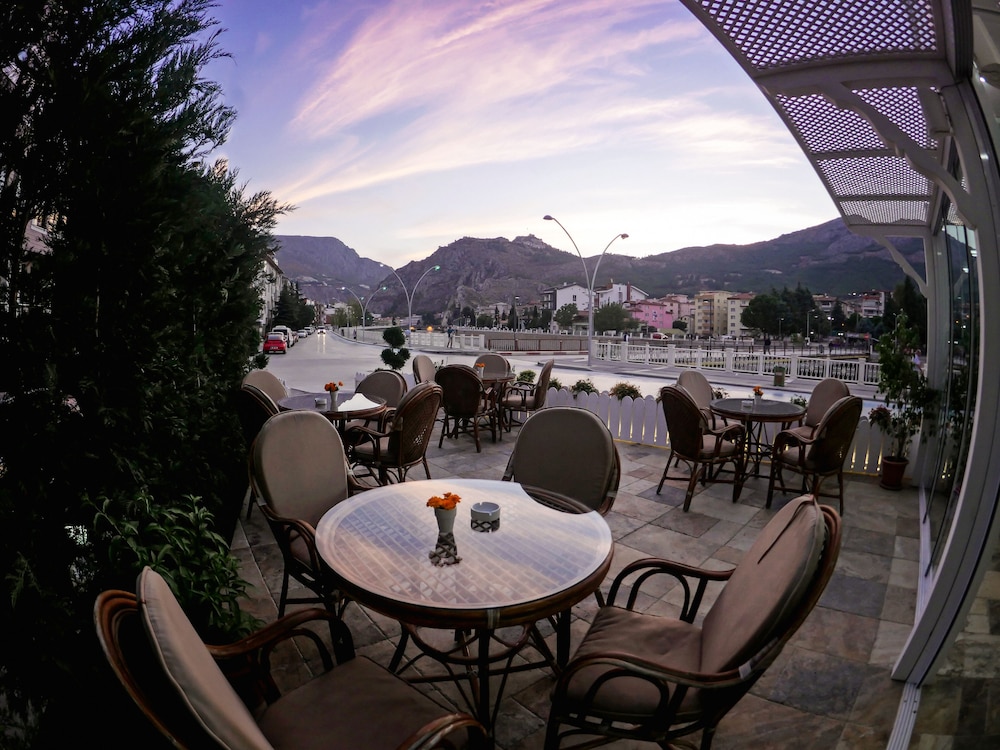 Hatunca Otel & Restaurant 30/47