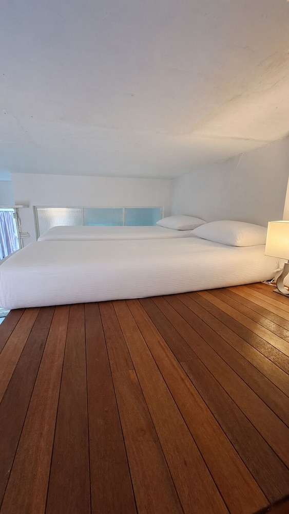 iHouse ChinChin 36/39