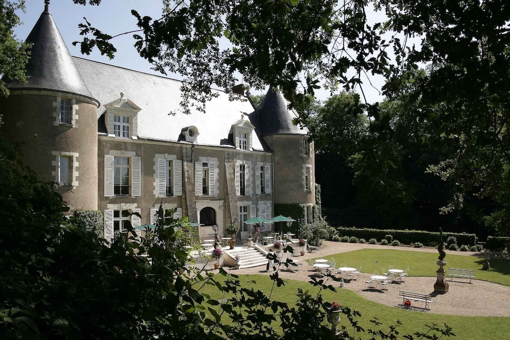 Chateau de Pray 2/49