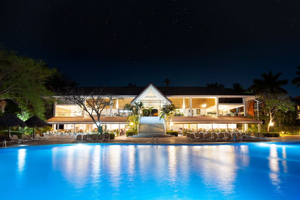 Occidental Tamarindo 3/50