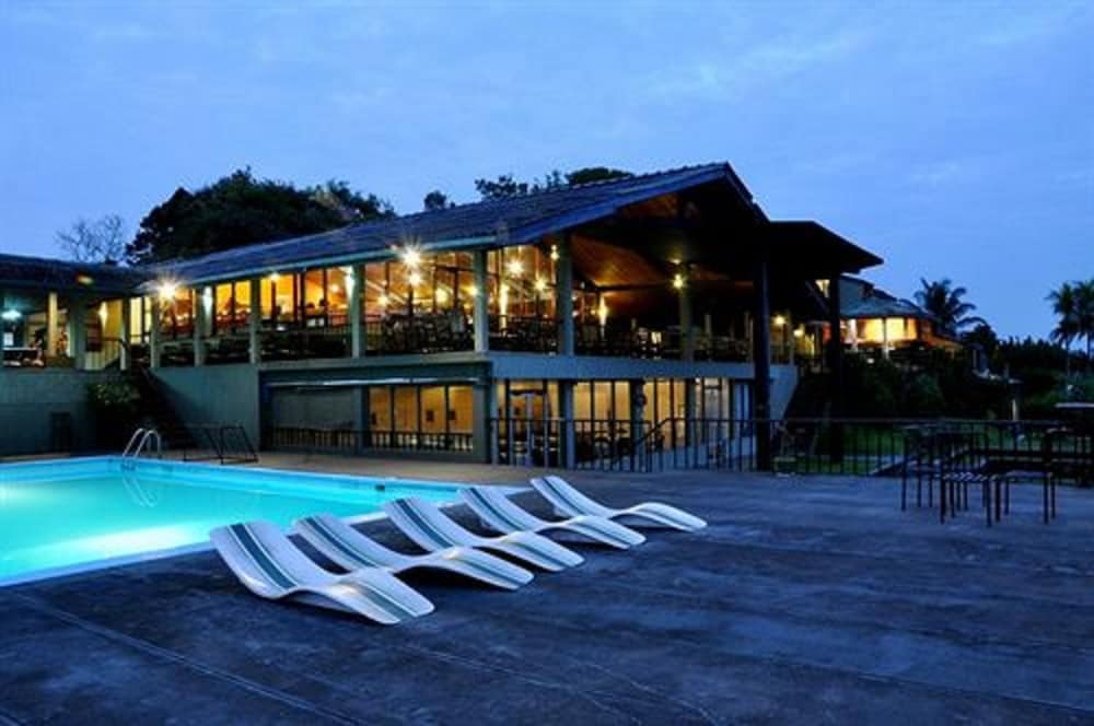 Giritale Hotel in Giritale