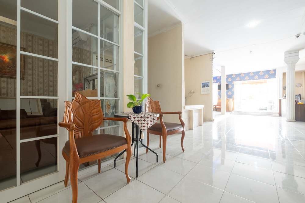 SPOT ON 2419 Rumah Nugraha Hotel Syariah 38/45