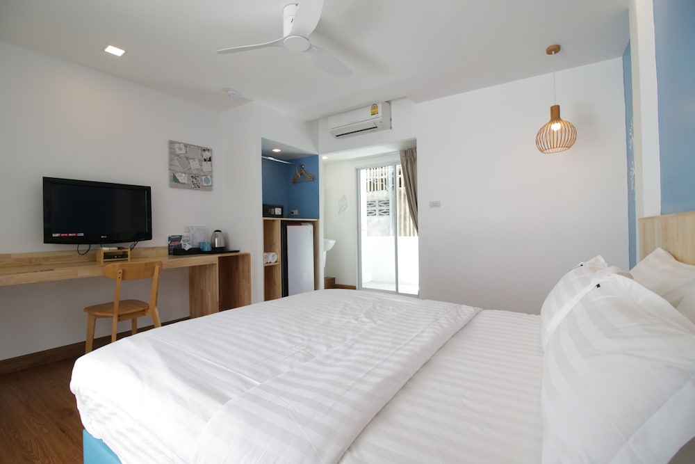 Tawaen Beach Resort 12/31
