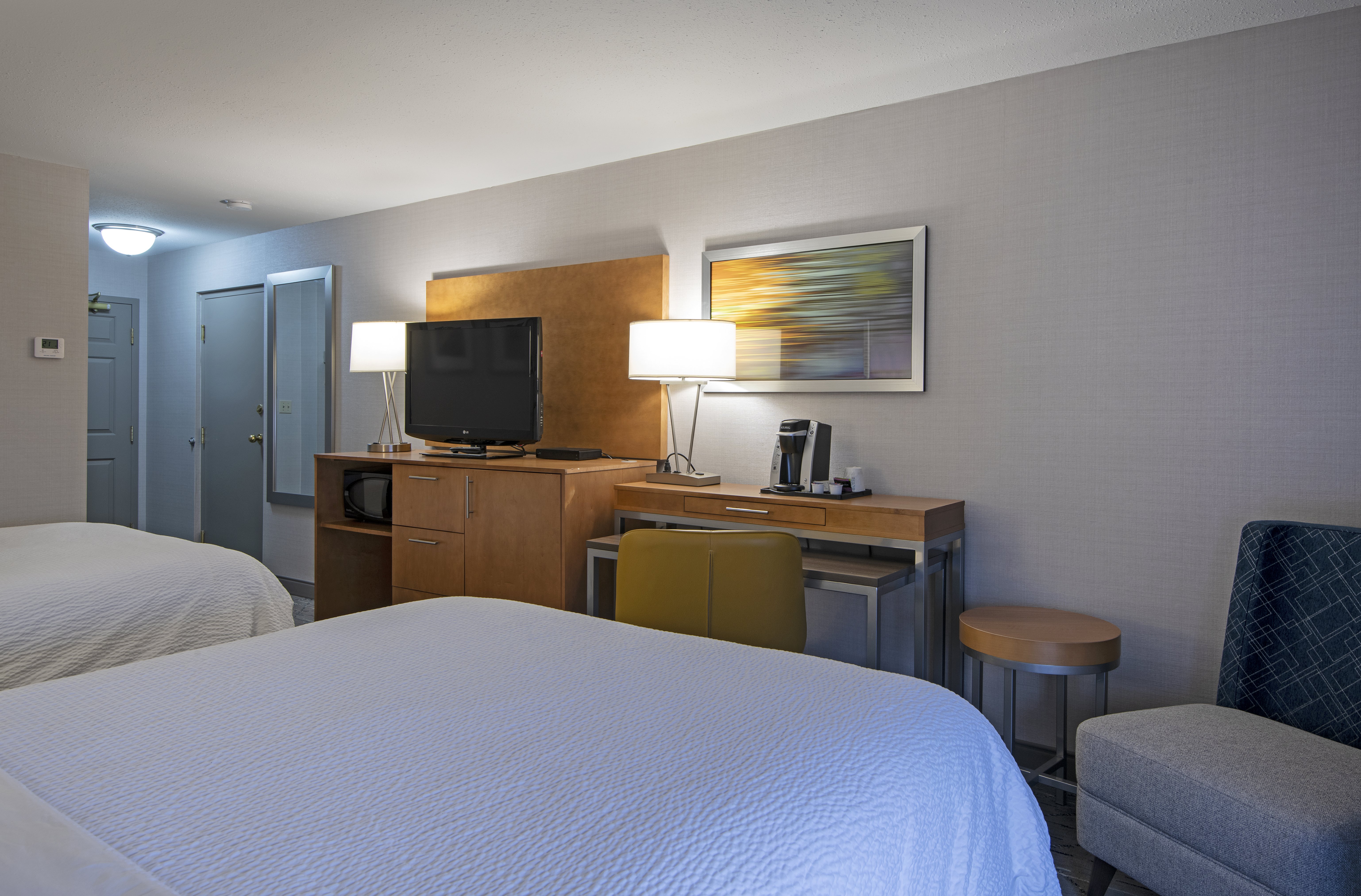 Holiday Inn Express Kamloops 30/74