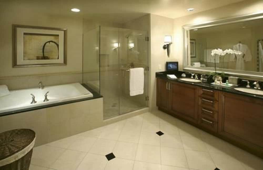 Lobby at The Signature at MGM Grand - All Suites, LAS VEGAS - NV