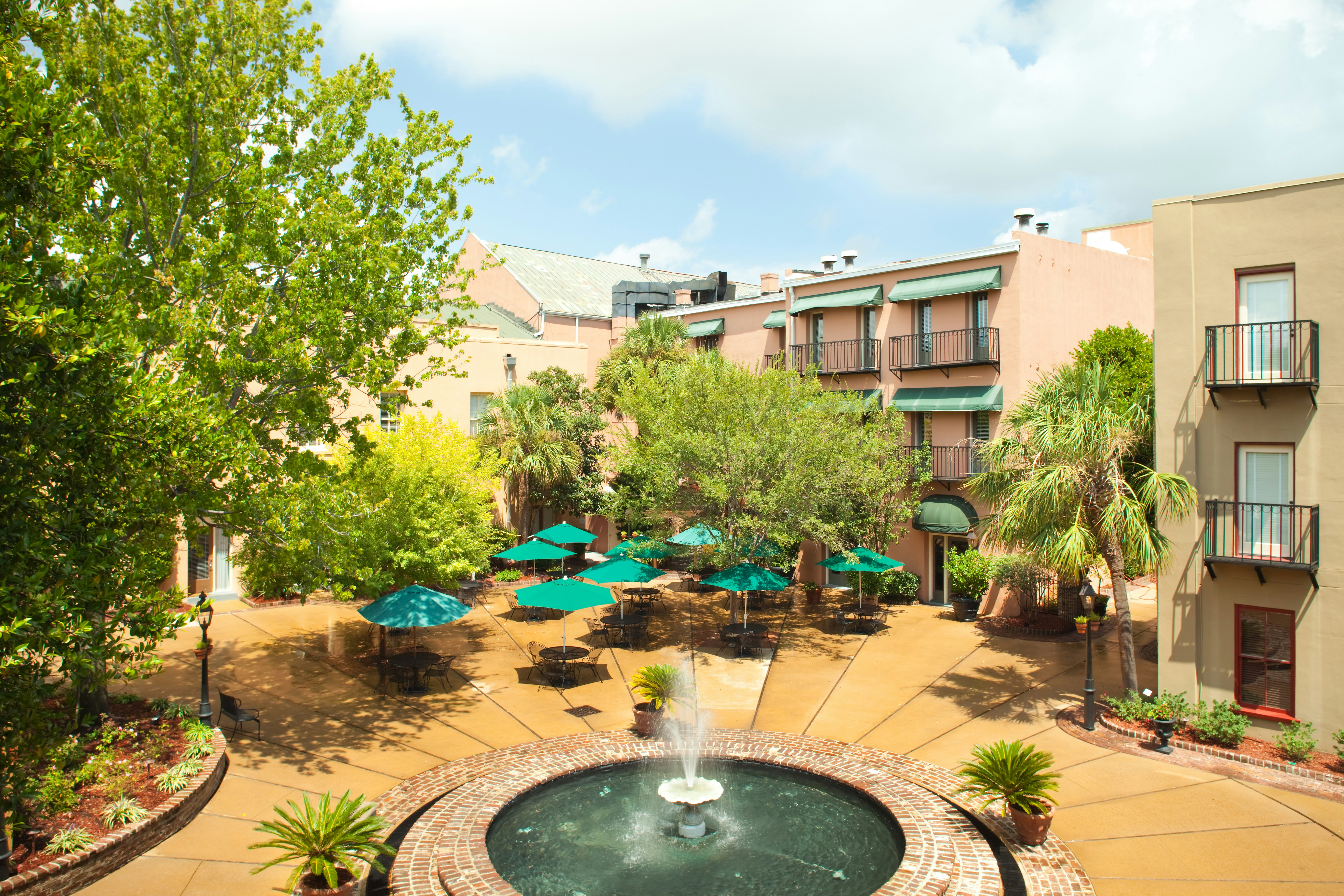 Hilton Vacation Club Lodge Alley Inn Charleston 28/32