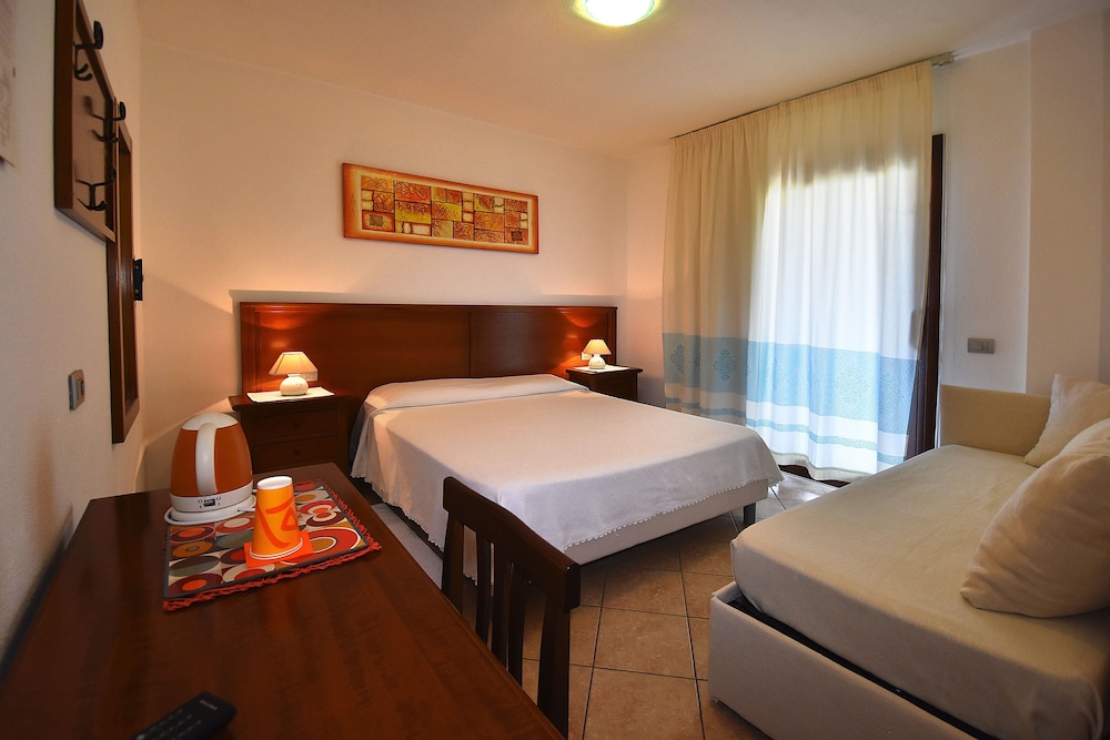 Il Girasole Hotel 10/50