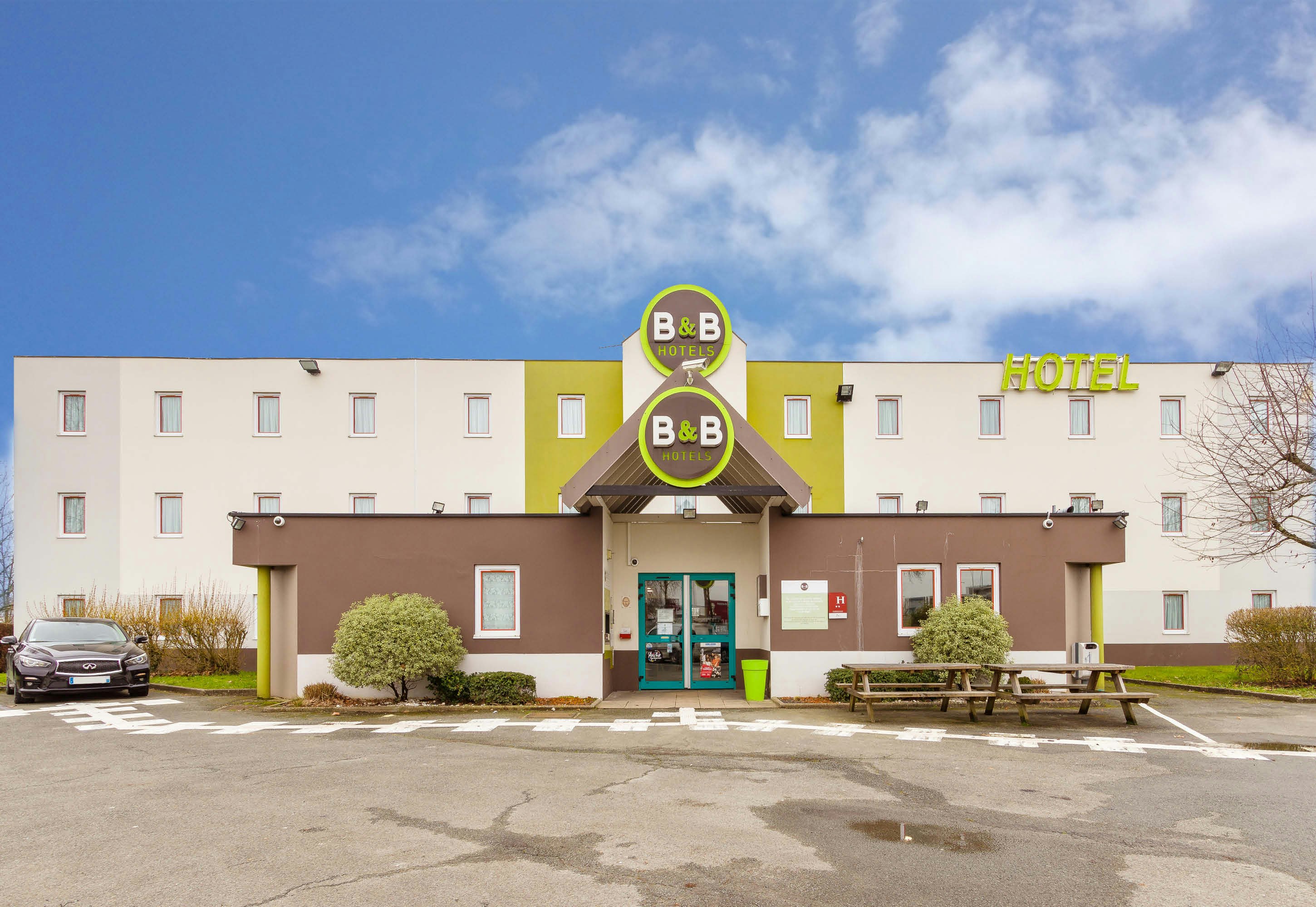 B&B hotel Tours Centre commercial La Petite Arche in TOURS