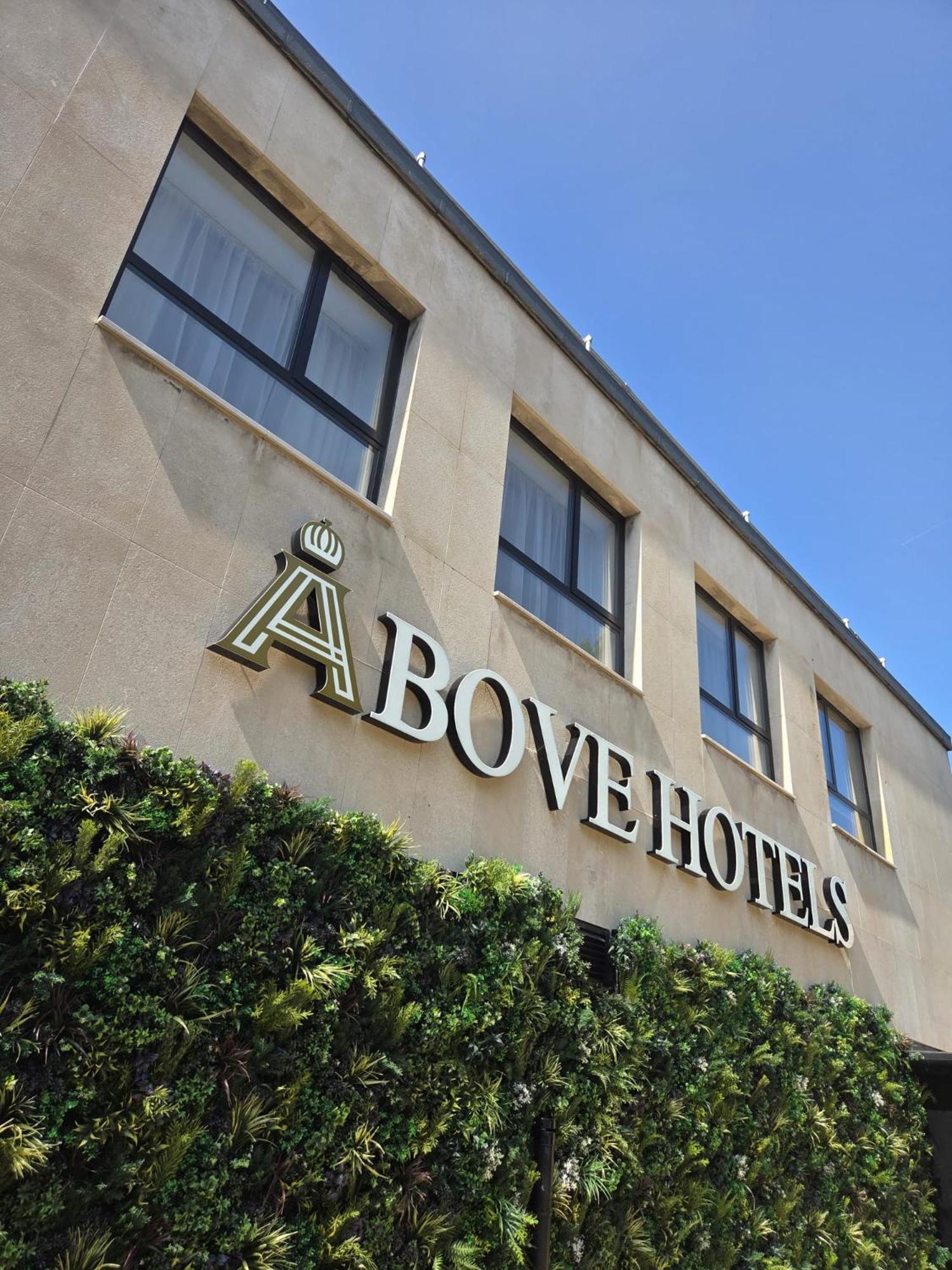 Above Hotels 2/25