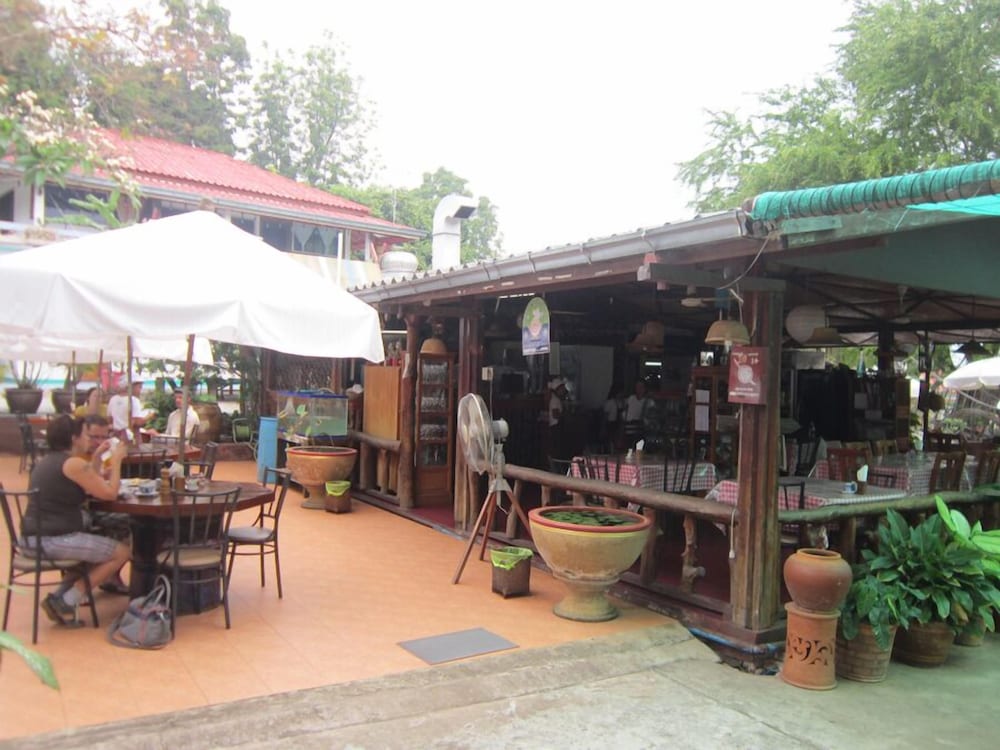 Rimtalay Resort Koh-Sichang 13/70