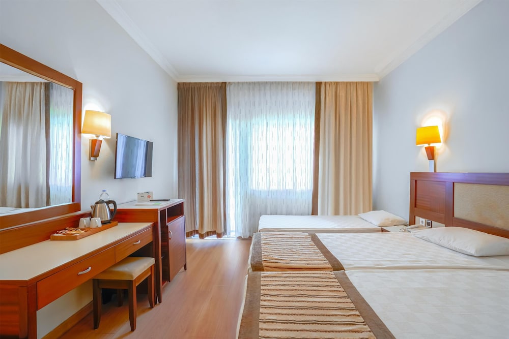 Sural Hotel 20/63