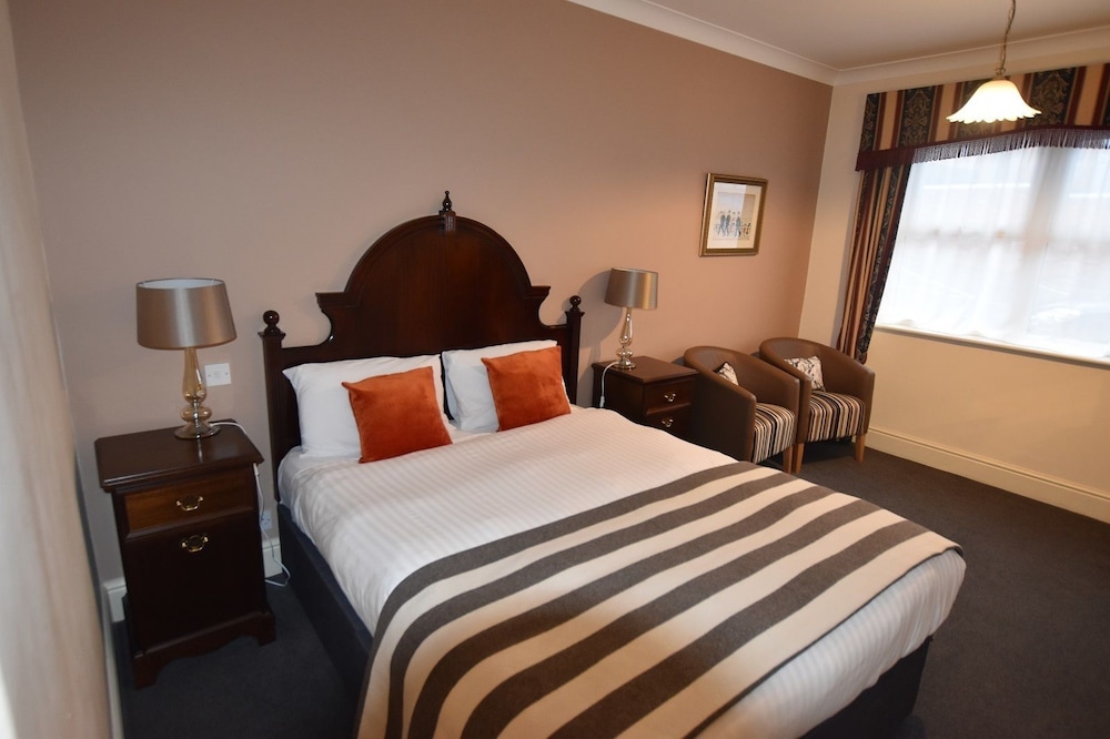 Taunton House Hotel 10/51