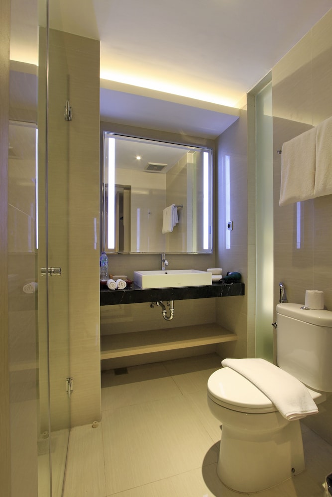 Ohana Hotel Kuta 6/69