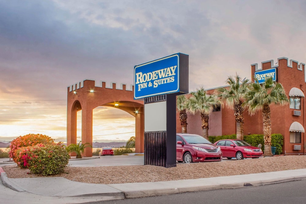 Rodeway Inn & Suites Lake Havasu City 1/26