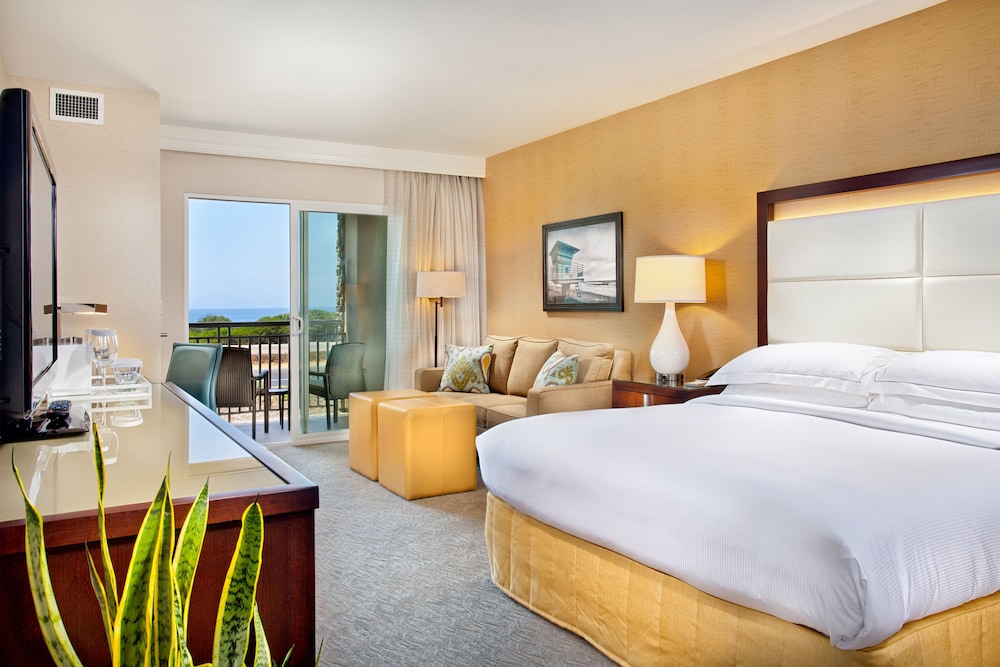 Cape Rey Carlsbad Beach, a Hilton Resort and Spa 12/77