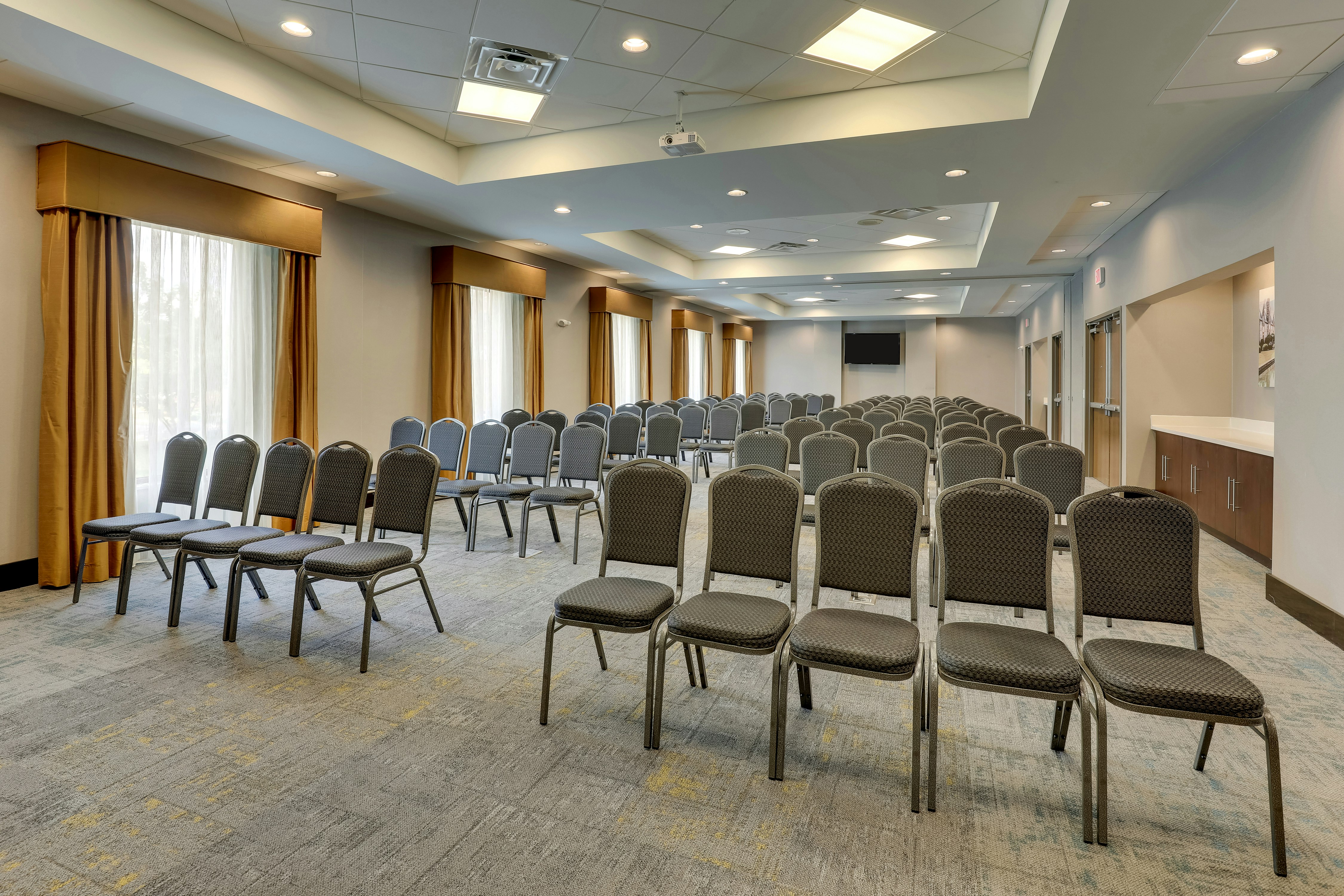 Hampton Inn & Suites Rome 39/49