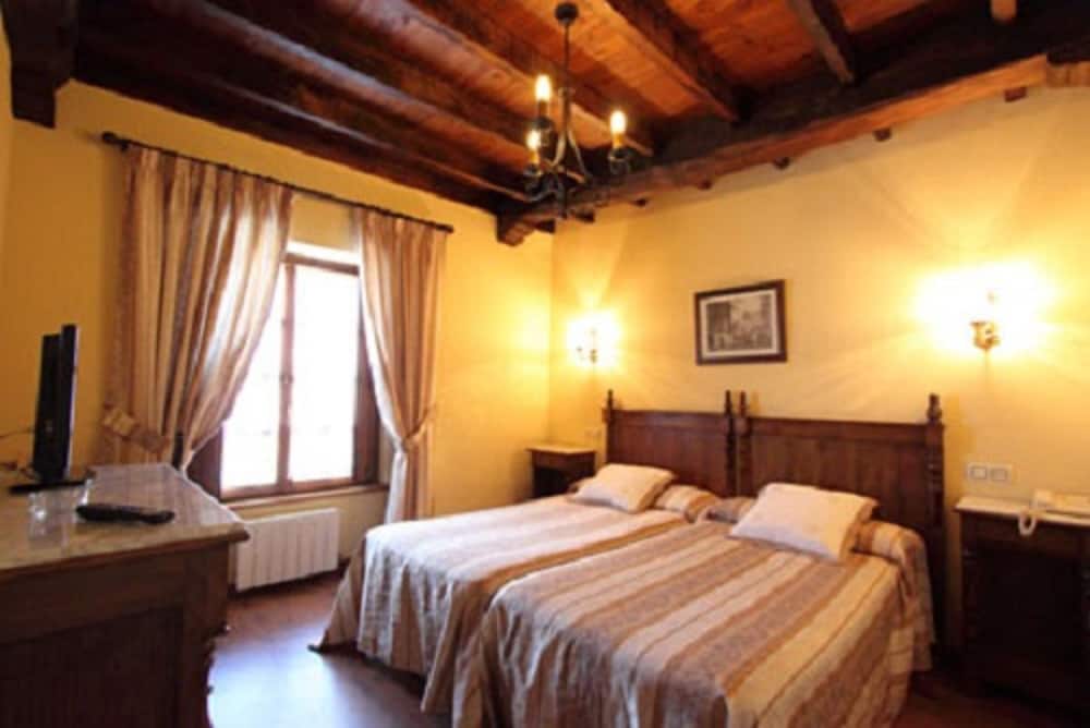 Hotel Ovio 7/50