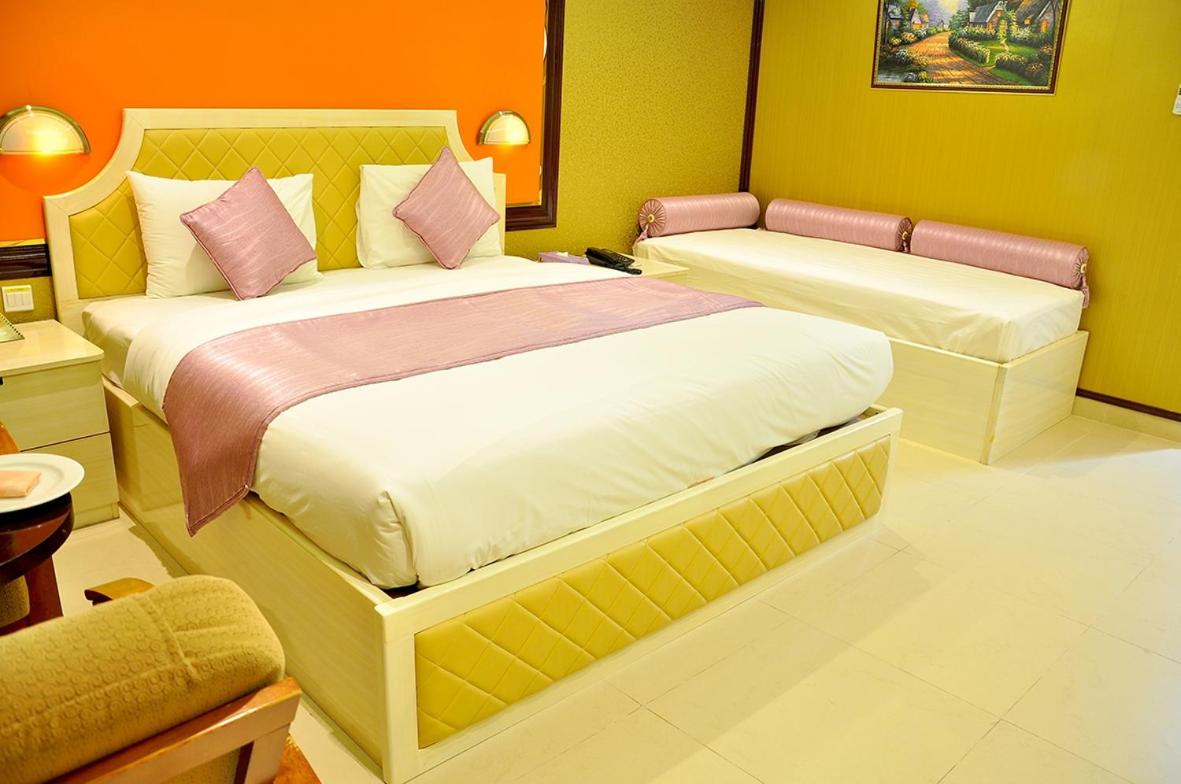 Bowshar International Hotel 17/40