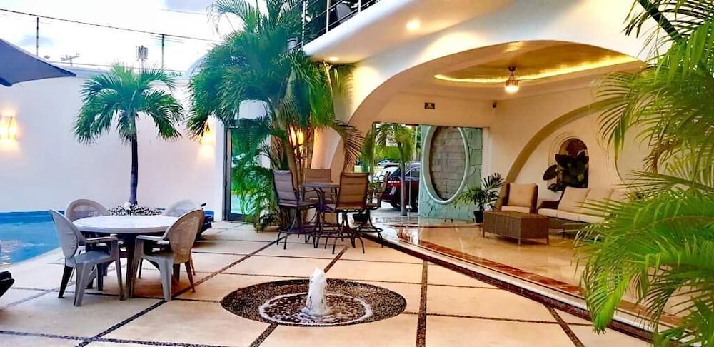 Hotel Blue Star Cancun 11/50