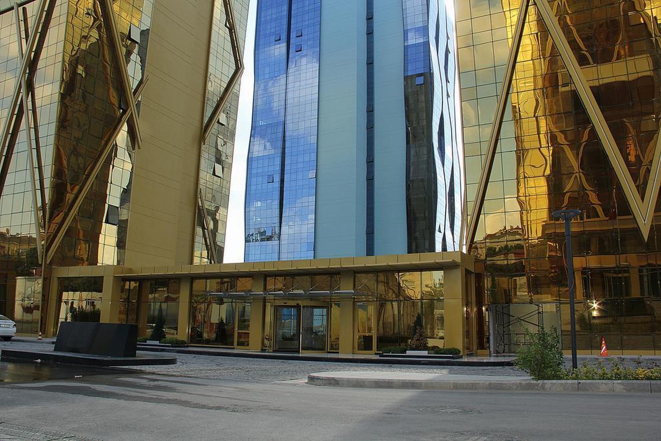 MAC HOTEL VAZO KULE 2/23