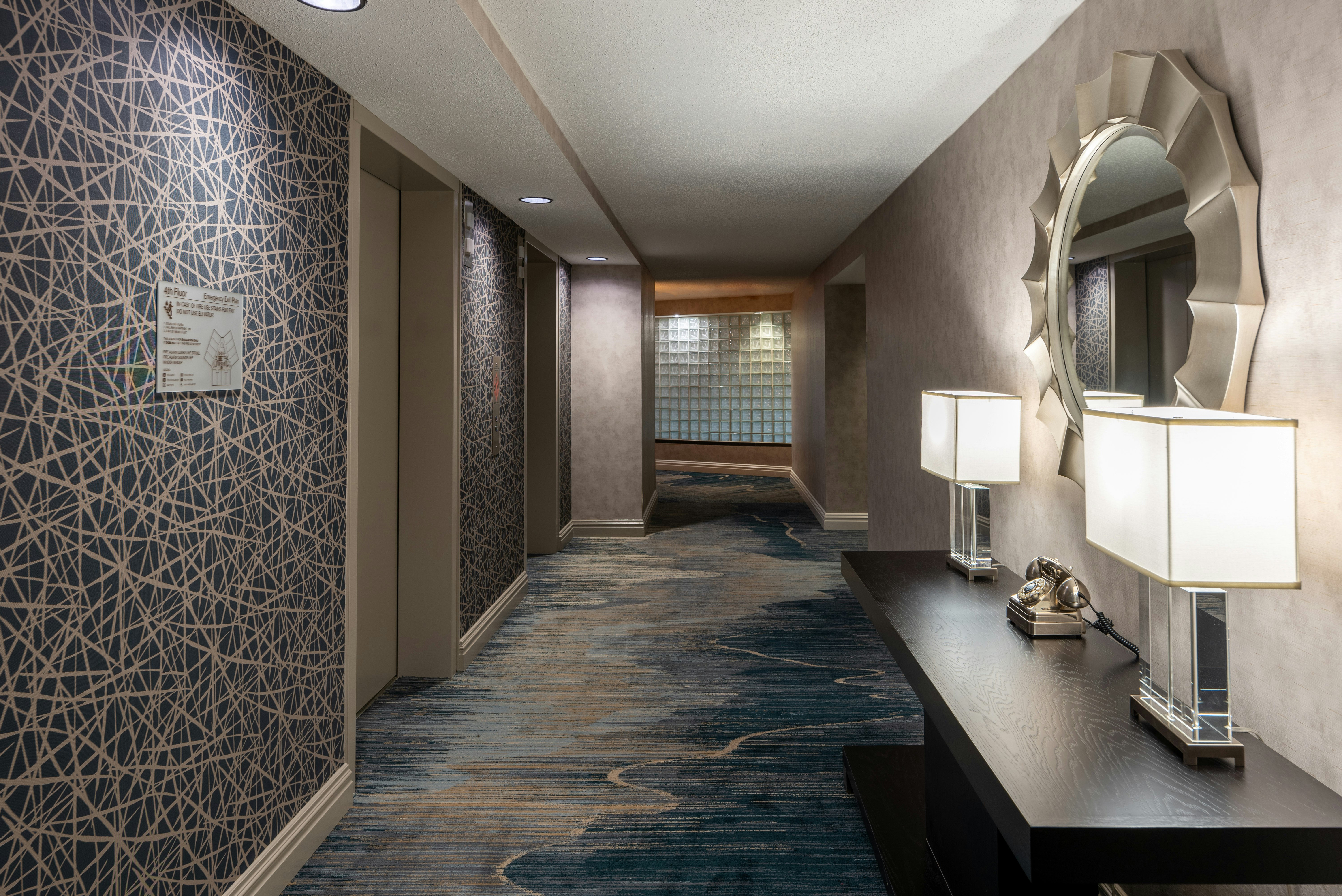 Hilton Alexandria Mark Center 35/68