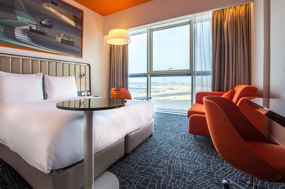 Park Inn By Radisson Dubai Motor City 23/76