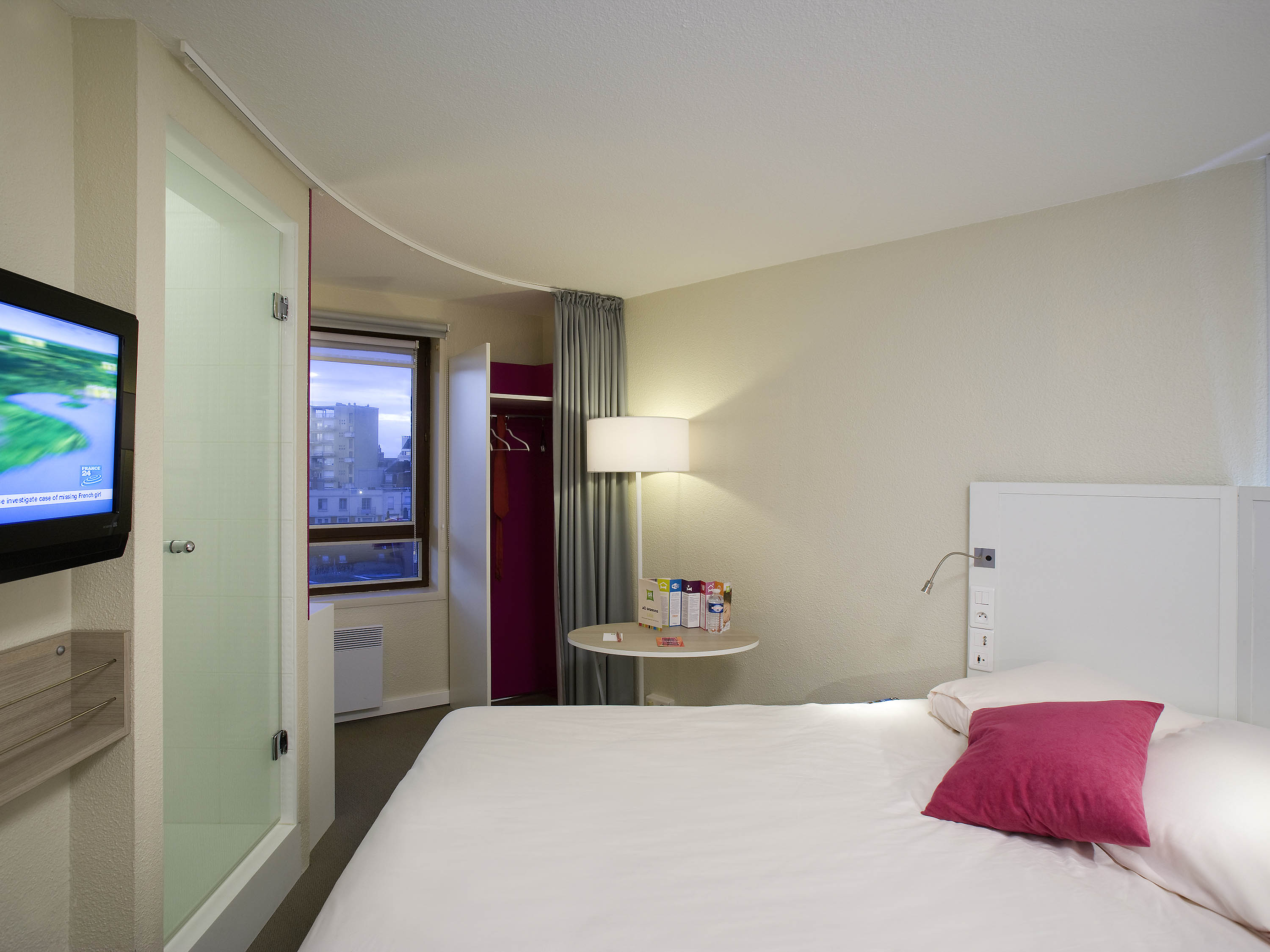 Room, Double Bed