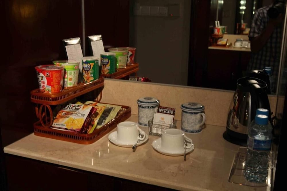 Global Business Hotel 40/49