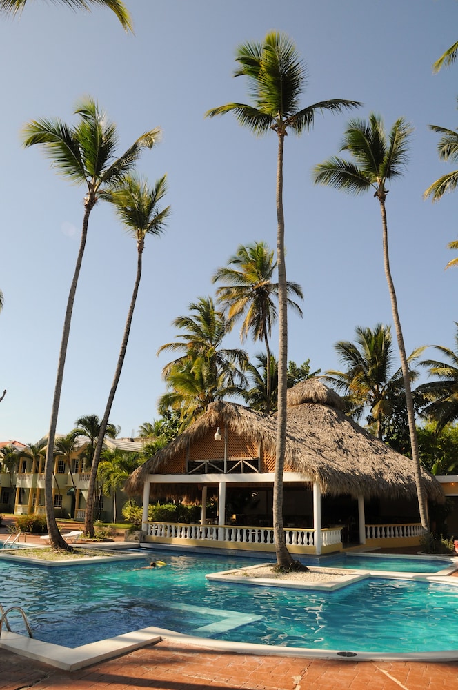 Hotel Cortecito Inn Bavaro 3/53