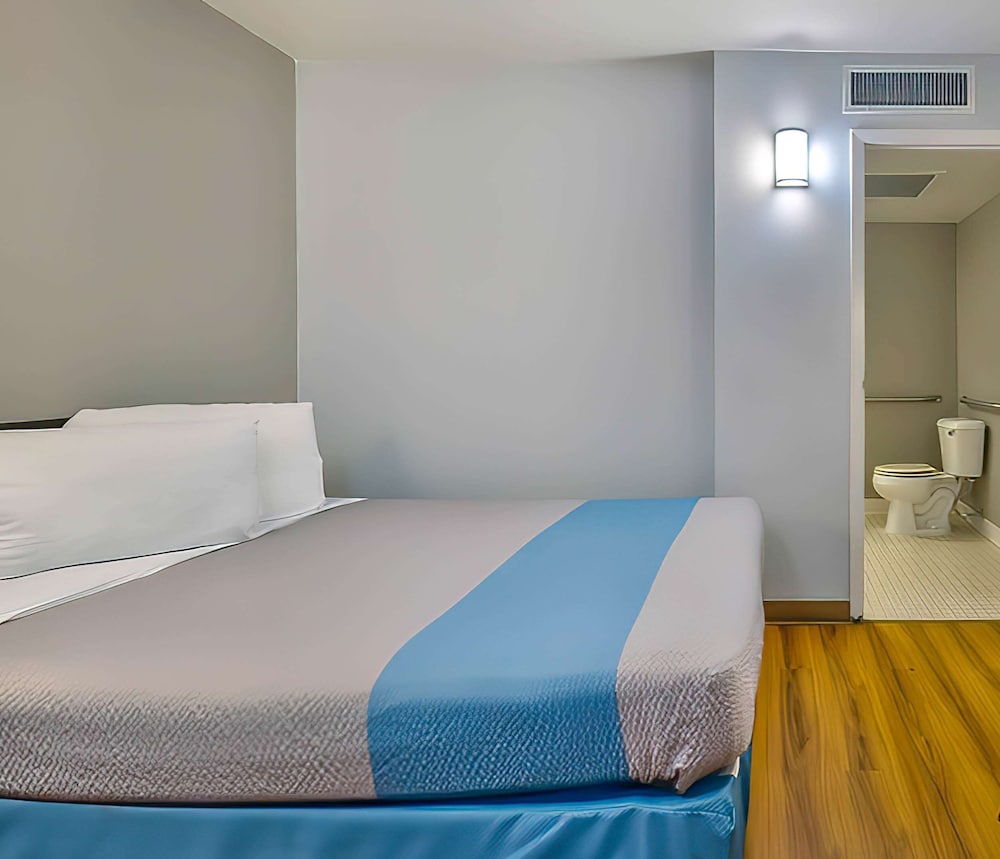 Motel6 Tucumcari, NM 27/71