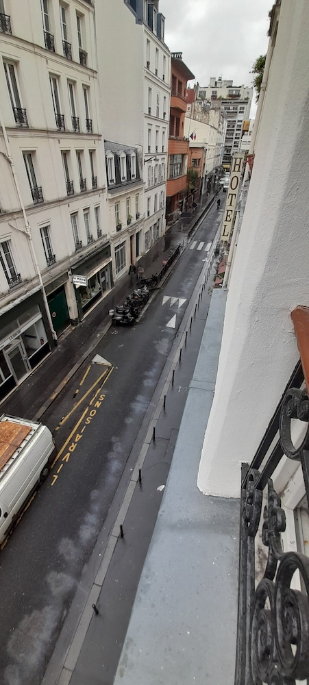 Hotel Des Andelys 23/26