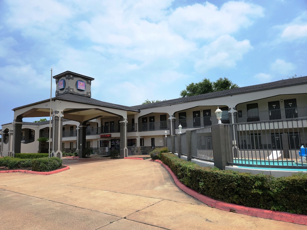 Express Inn 52/60