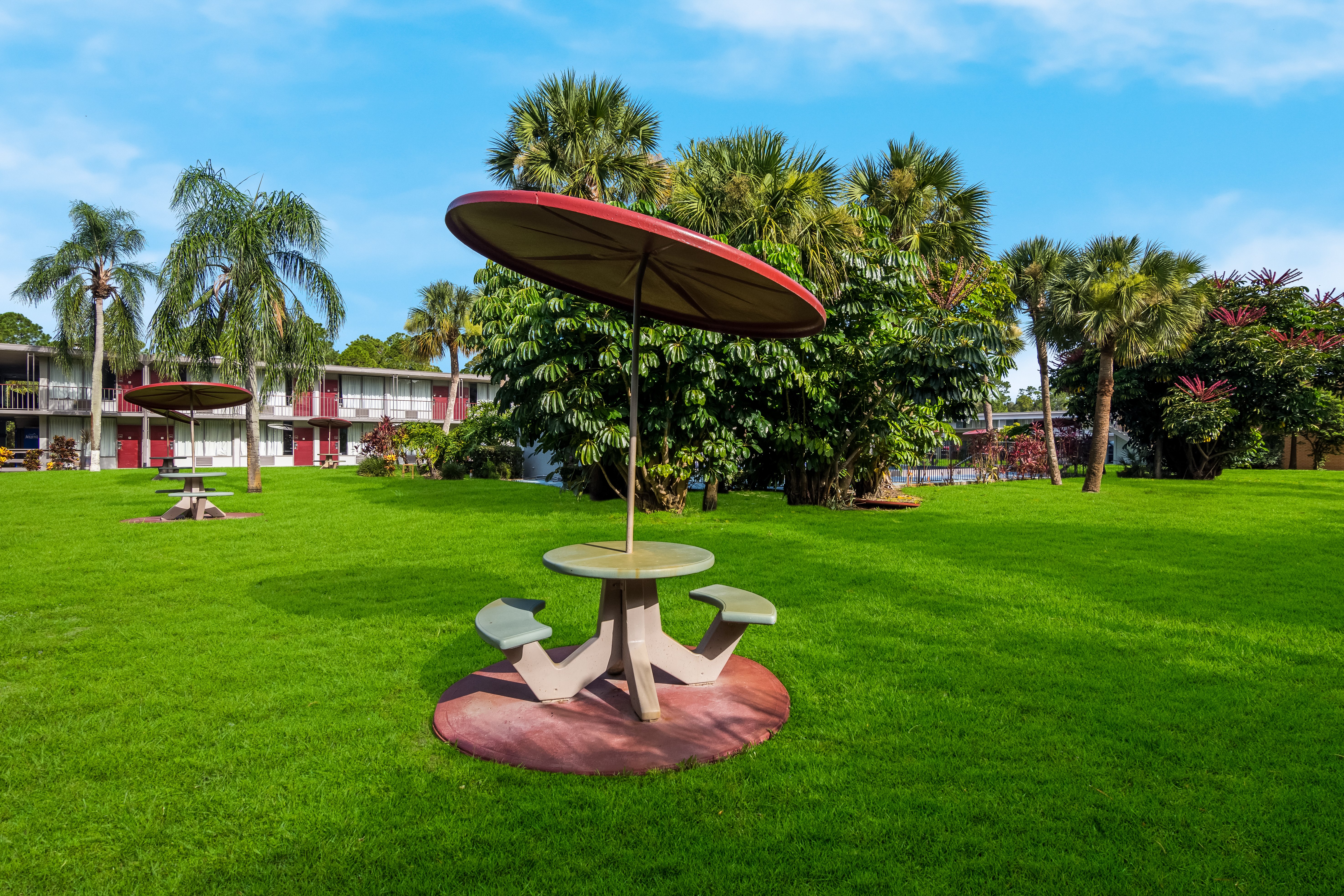 Studio 6 Vero Beach, FL 23/34