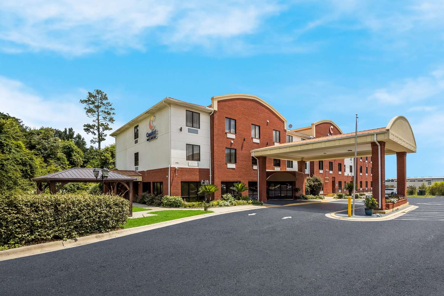 Comfort Inn & Suites Midway - Tallahassee West 37/38