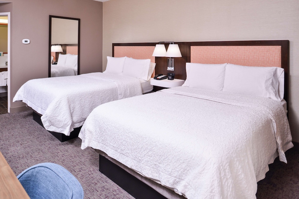 Hampton Inn Albuquerque University Midtown 18/55