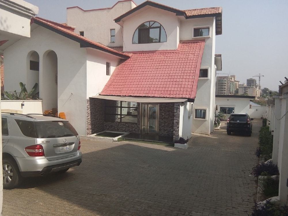 Jat Suites photo2